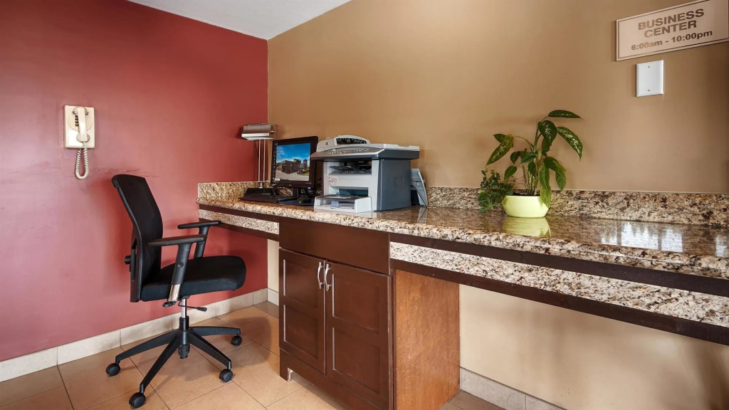 Best Western Maple Ridge