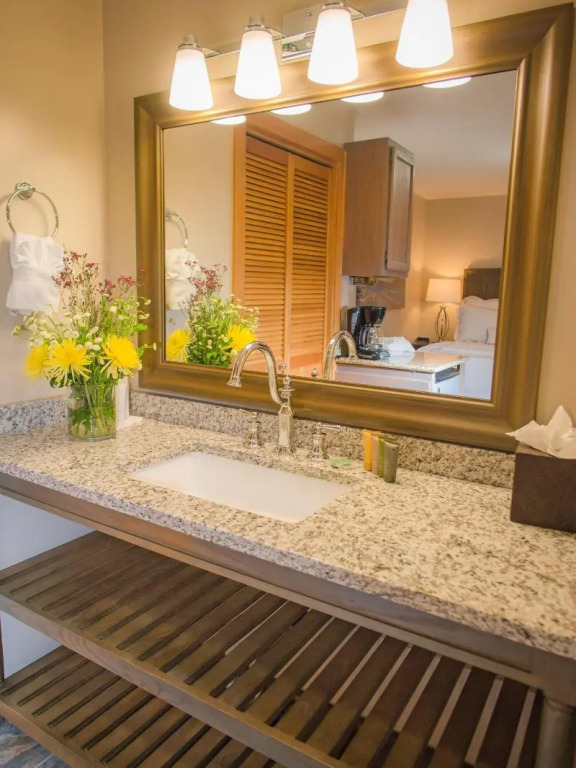 Raintrees Park Plaza Park City