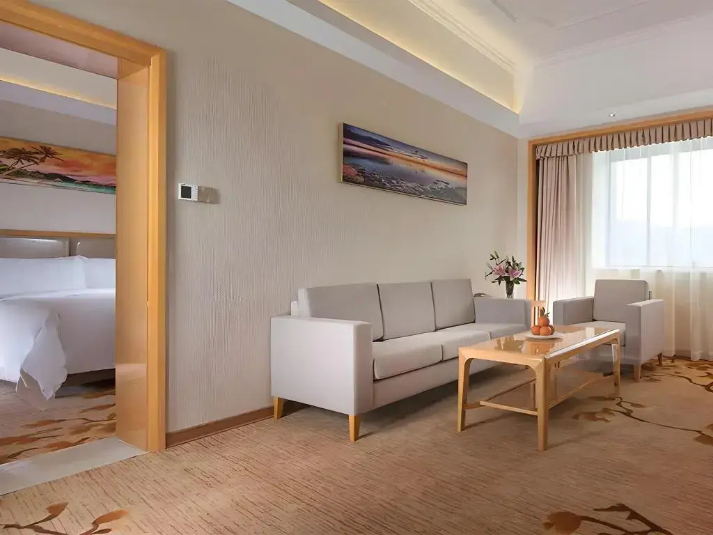 Vienna International Hotel (Nan'ao Island)