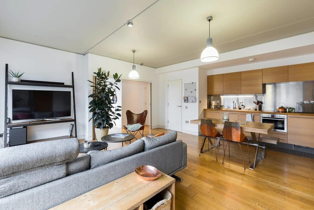 Spacious 2BR Modern Home in Shoreditch