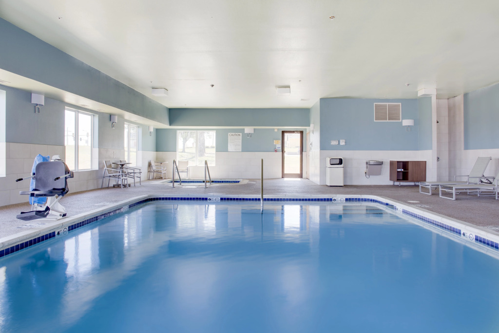 Holiday Inn Express Hotel & Suites Chickasha by IHG