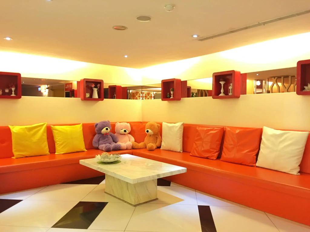 柜富賓王旅店-台北館 Giant Rich King Plaza Hotel