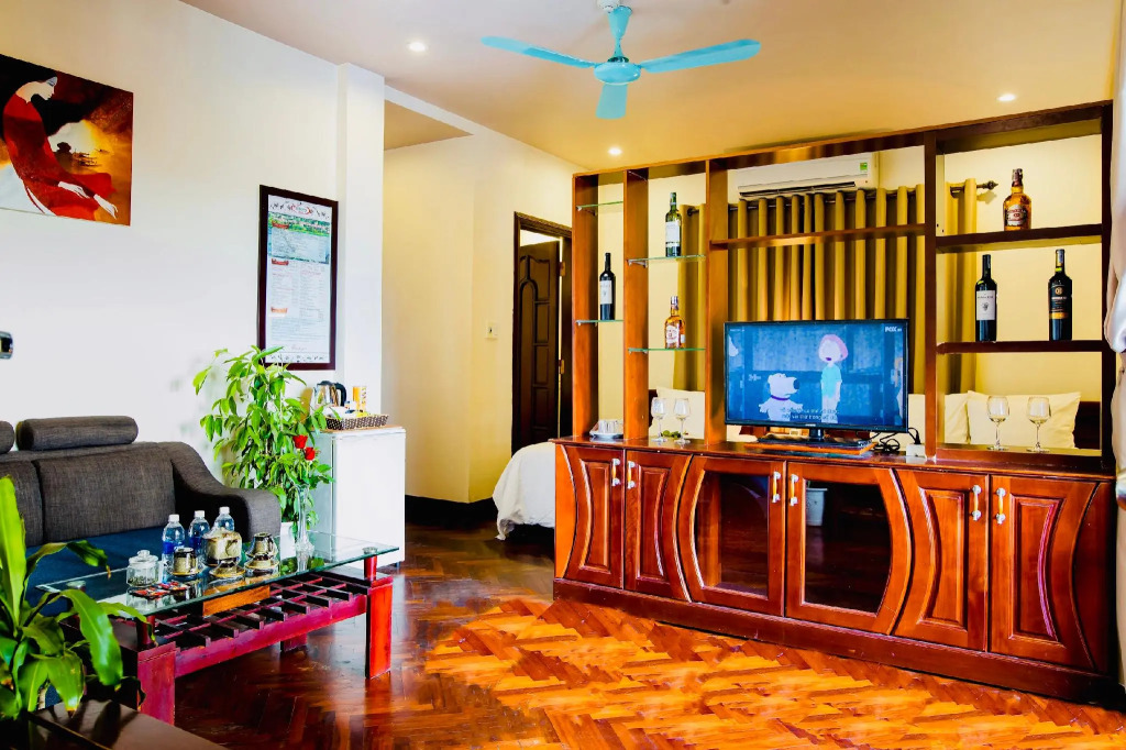 Victory Hotel