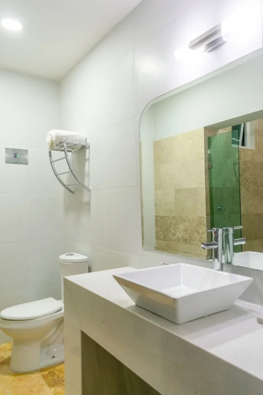Hotel 5 Inn Plus