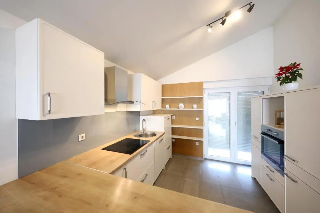 Bellevue Hill apartment