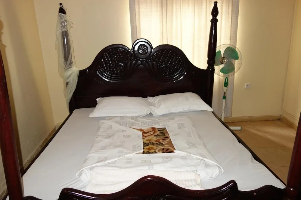 Yahoo Guesthouse