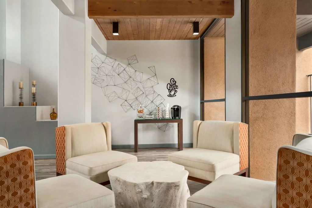 Ramada by Wyndham Tucson Airport