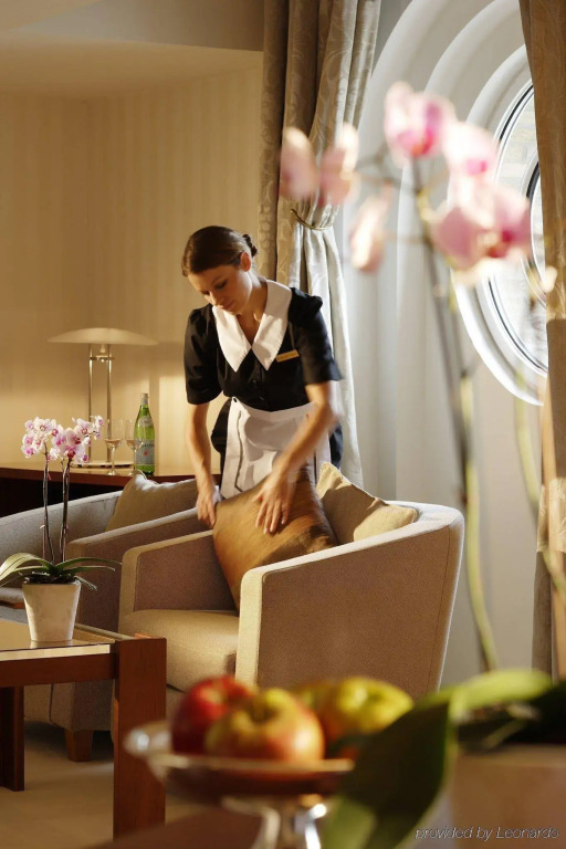 Wasserturm Hotel Cologne, Curio Collection by Hilton