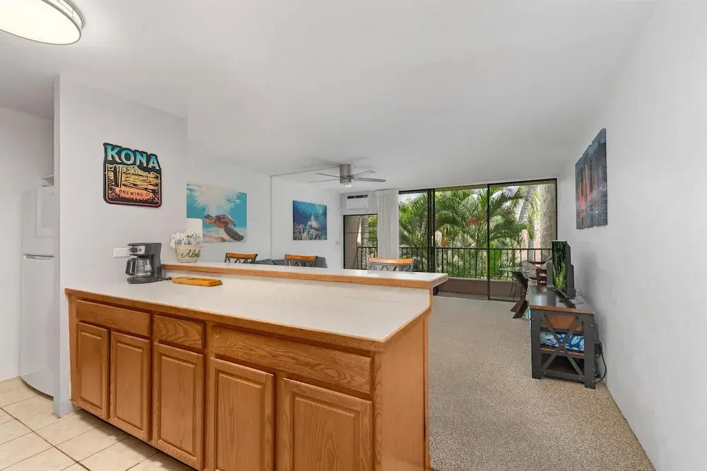 Big Island Kalanikai 213 1 Bedroom Condo
