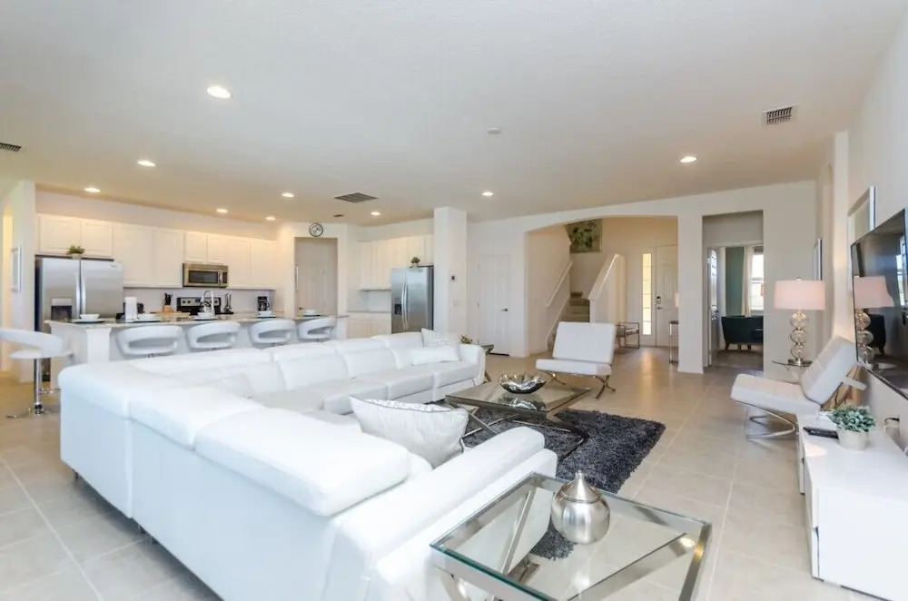 9-Bedroom Villa in Davenport 6160BOA