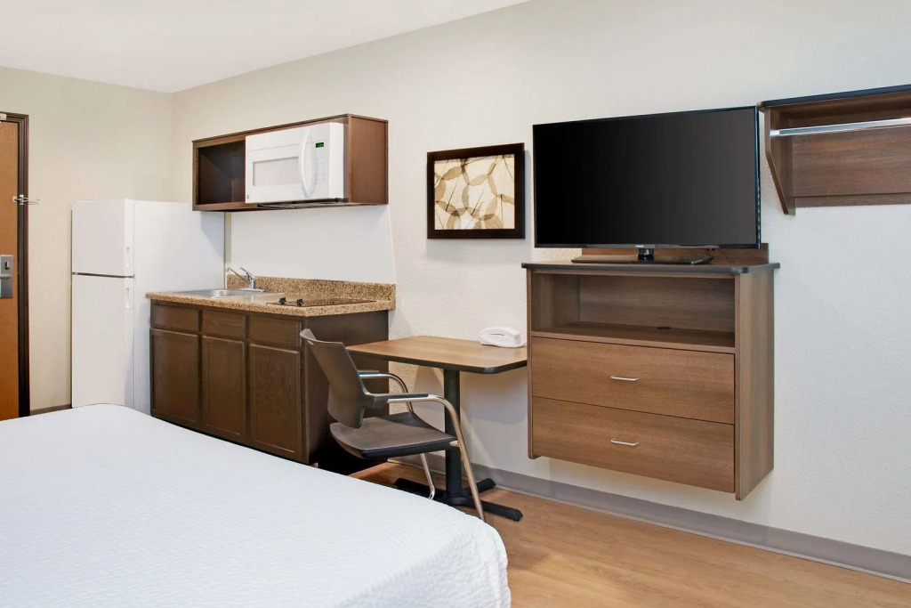 WoodSpring Suites Nashville Airport