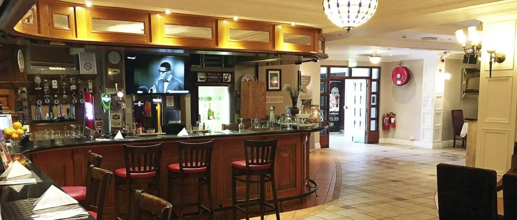 TF Royal Hotel & Theatre