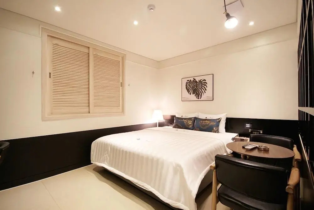 Hotel Able