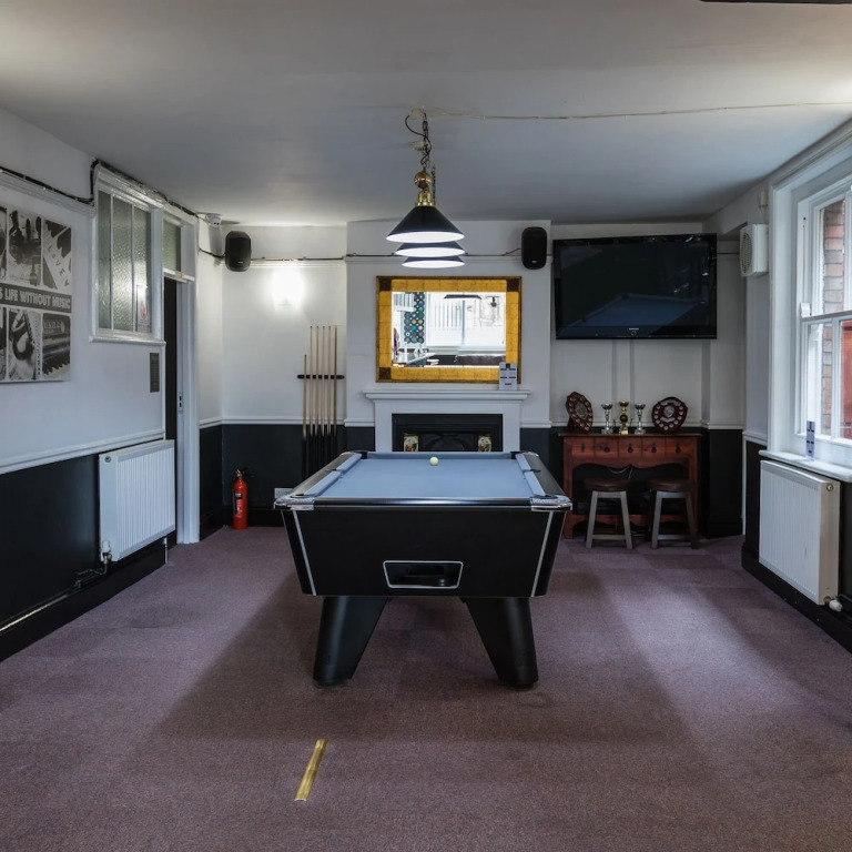 The White Hart
