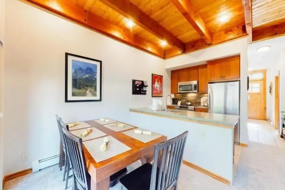 The Seasons Keystone 2 Bedroom In Lakeside Village