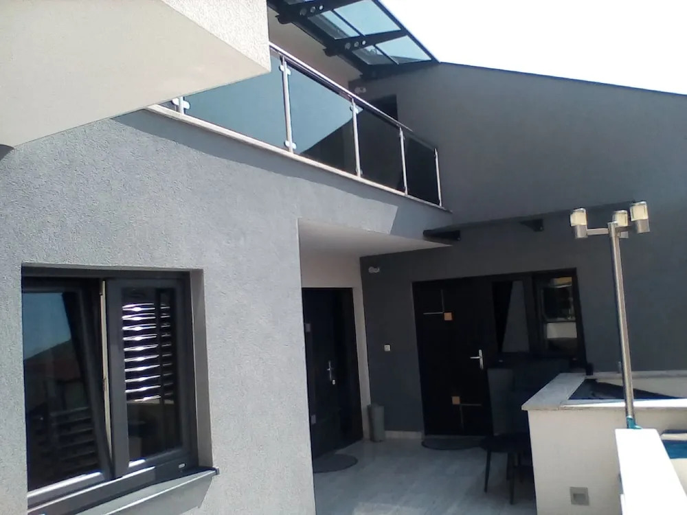 Rooms Villa Downtown