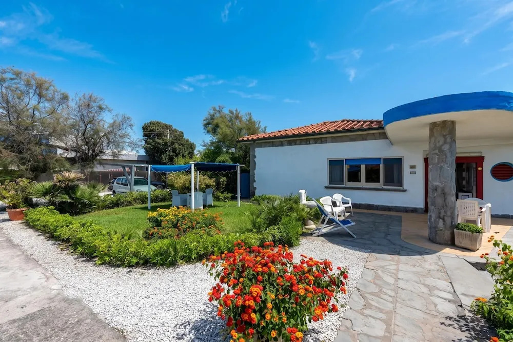 La Casina Del Pescatore On the Beach