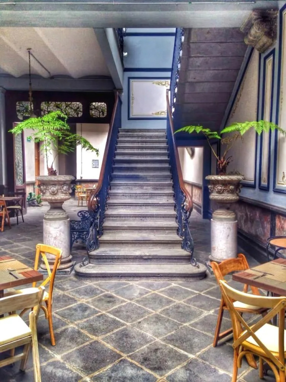 Leonora Hostal - Hostel