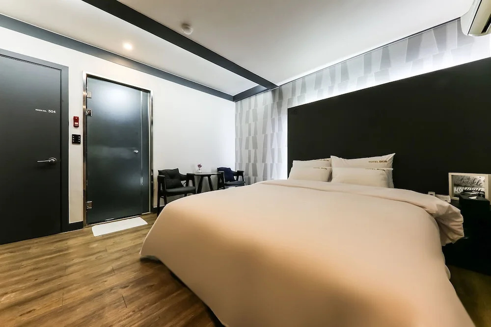 Daejeon Hotel Bon