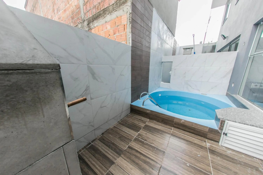 RL - CASA PISCINA PRIVATIVA COM 3 BWC, AR, WI-FI, ATÉ 16 PESSOAS BRUNO KLEMTZ - 10 x sem juros no cartao