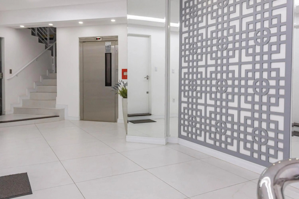 Apartamento em condomínio Pé na Areia em Itapema N1672