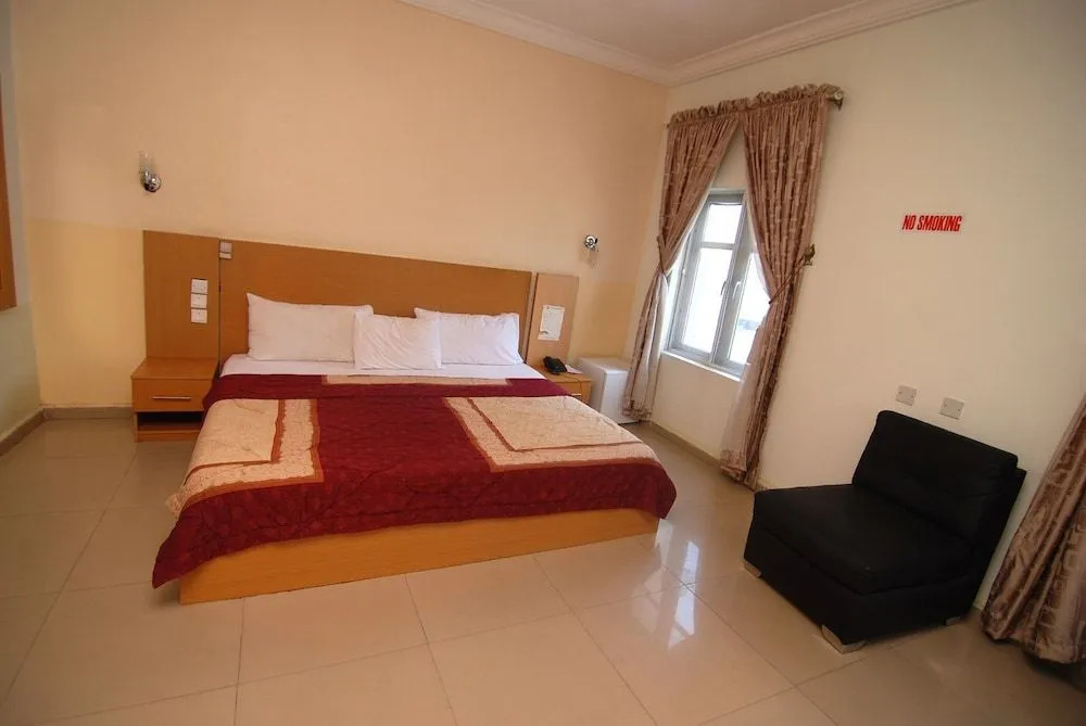 Grandville Hotel & Resort