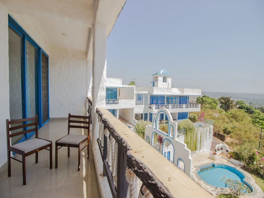 OYO 11897 Home Greek Style 2BHK With Pool Bambolim