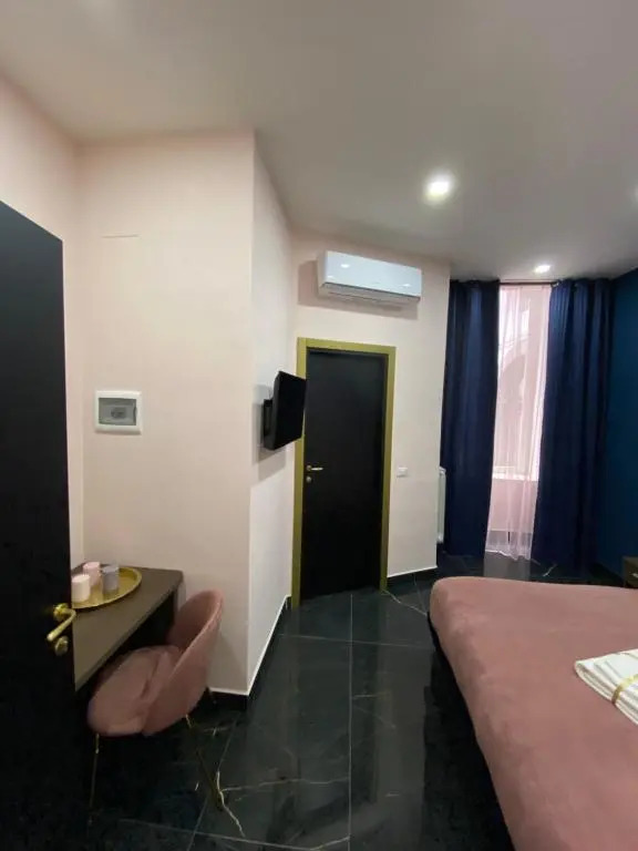 Katarios Suite