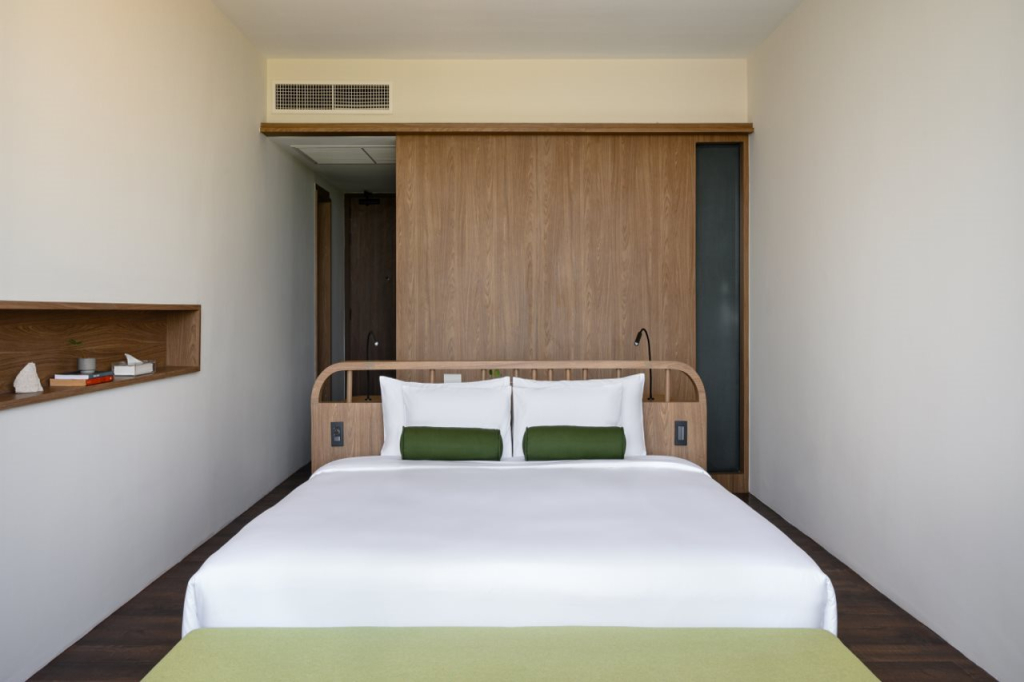neera retreat hotel