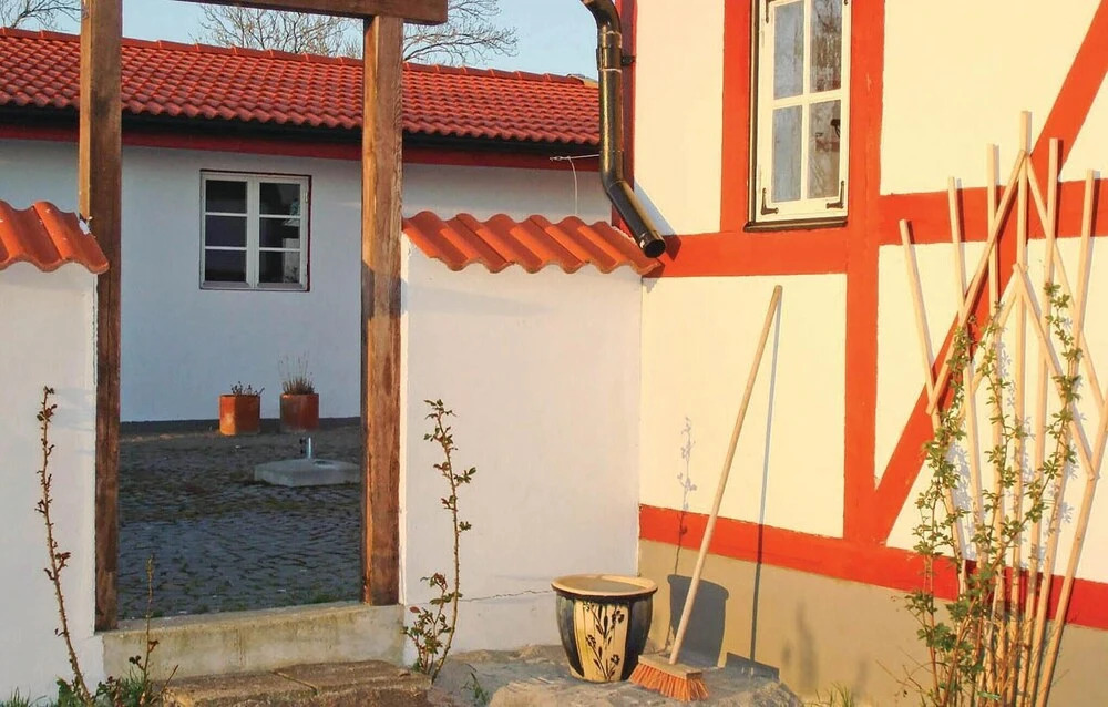 Pet Friendly Home In Hjärnarp With Wifi