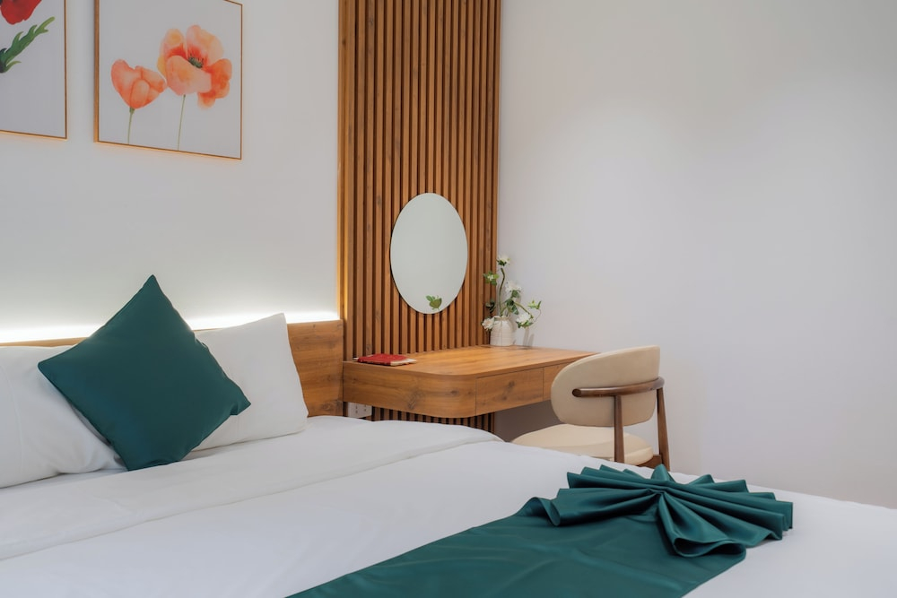 Mia Apartments by XÔI Residences