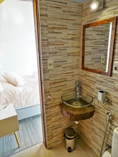 Kanaloah Lodge & Cabins