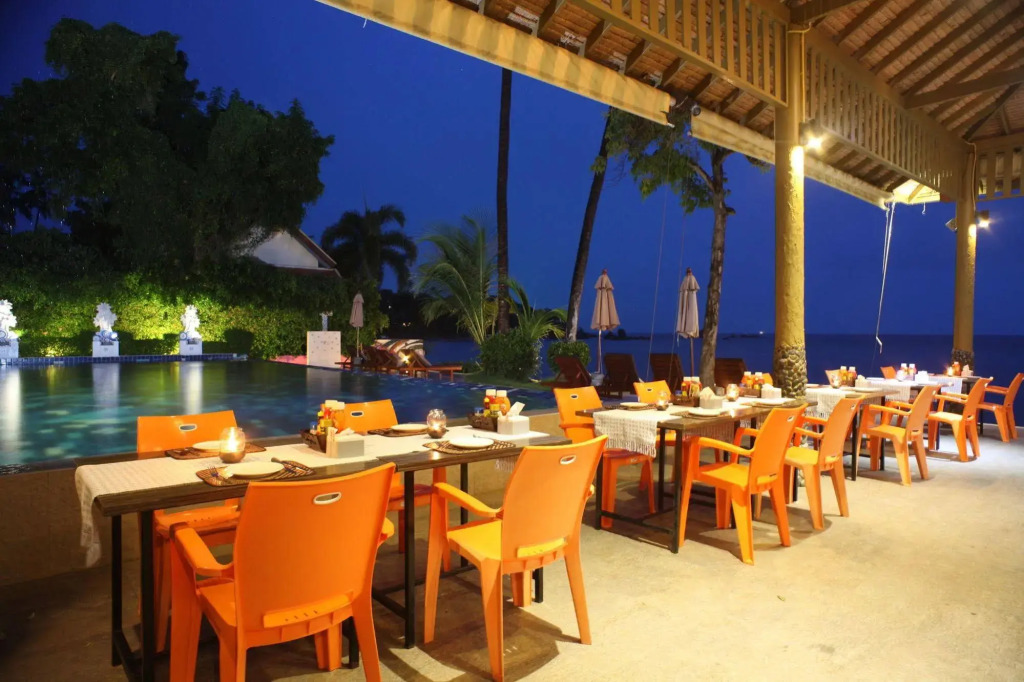 Palm Coco Mantra Resort