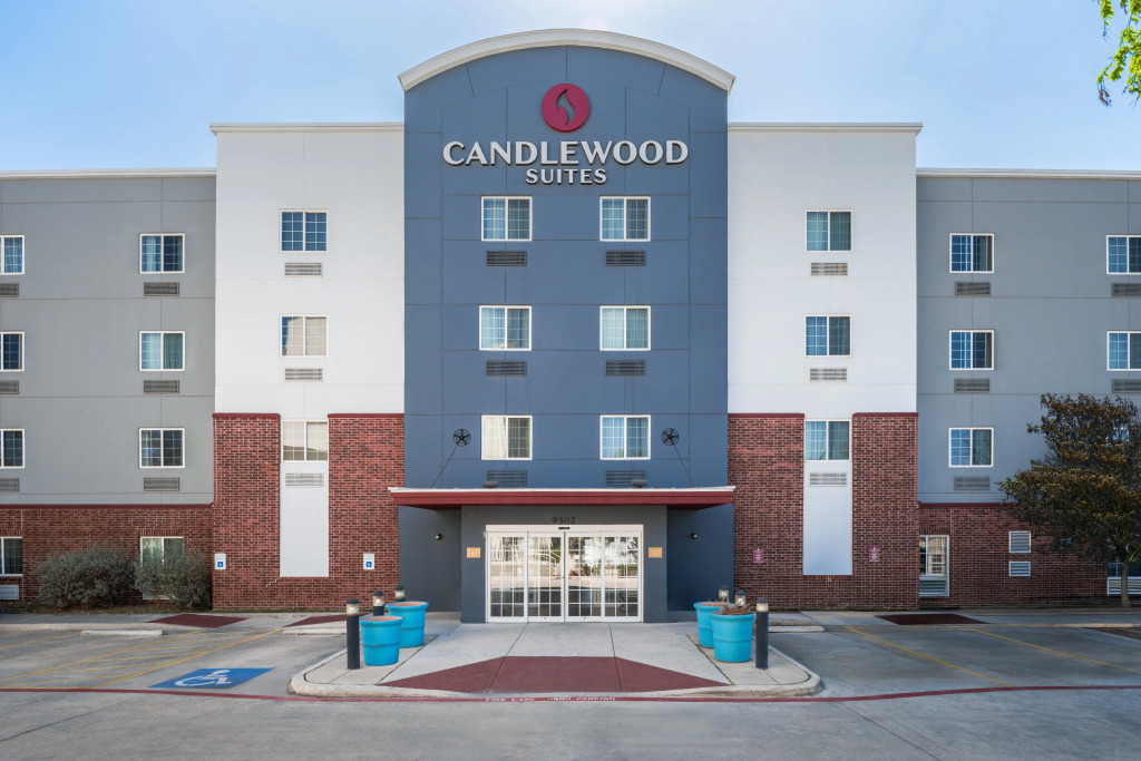 Candlewood Suites San Antonio NW Near SeaWorld by IHG