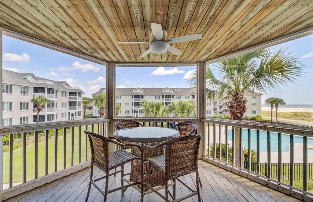 203 I Tidewater by AvantStay | Beach Condo w/ Communal Pool!, Isle of Palms