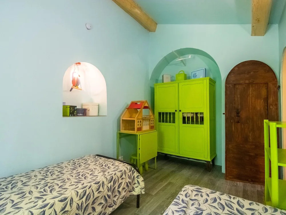 Traditional Holiday Home with Swimming Pool in Fayence