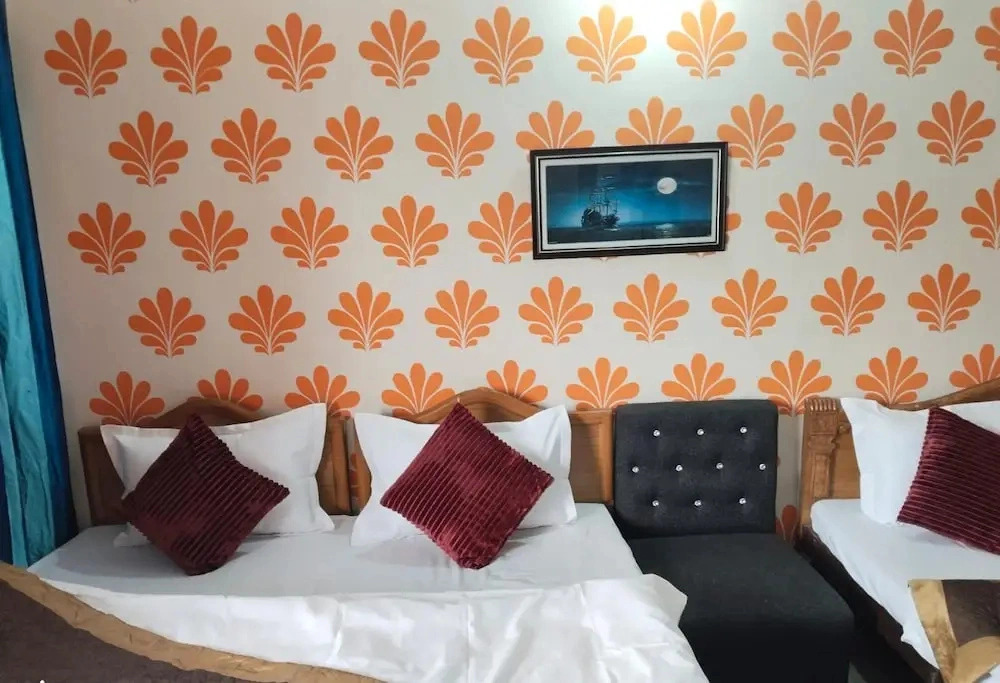 Hotel New Pandey Inn