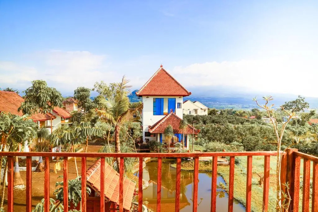 Amina Hill View Malang