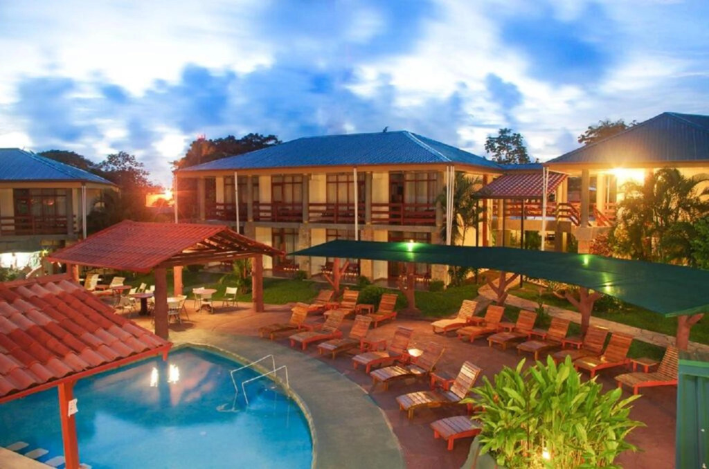 Amapola Resort