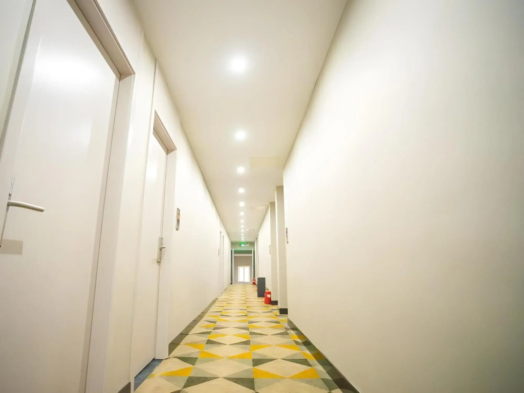 Shell Hotel (Yangzhou Jiangdu Xiancheng Road)