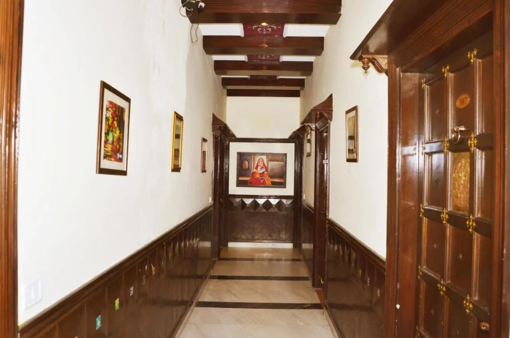 Hotel Rajputana Haveli - Near Jal Mahal - Jaipur