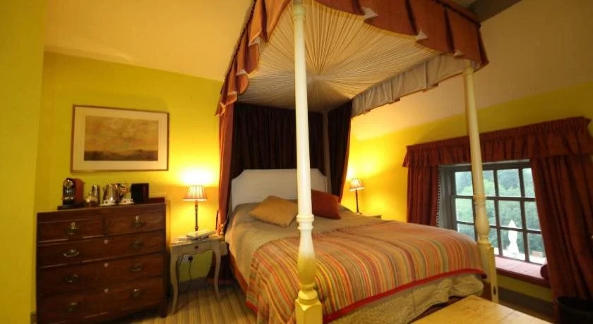 Woundales Farmhouse bed and breakfast