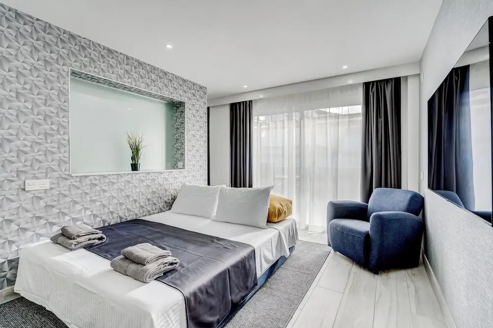 BAL Apartments Adults Only