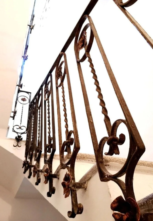 Eccelsoleccese Boutique B&B - steps from the Historic Center