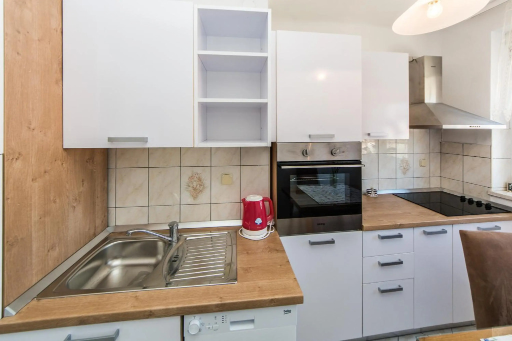 Studio apartment Agava with terrace near Old Town
