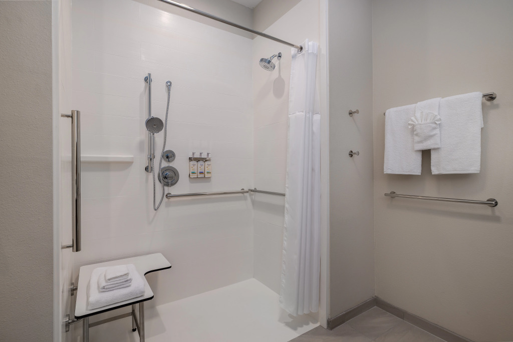 Holiday Inn Express And Suites Nacogdoches Southwest by IHG