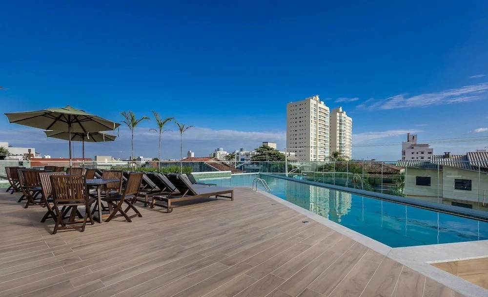 Apt in Condo w/ Pool and Sea View - Bhc1206
