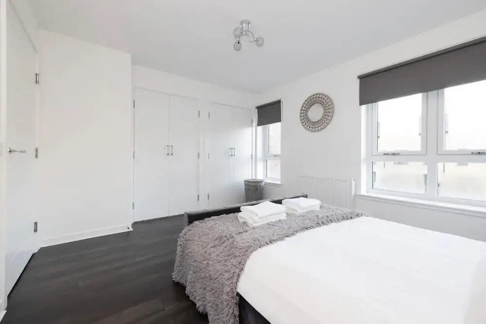 Stylish 3BR Home with Garden & Free Parking - Near O2 Academy & City Centre