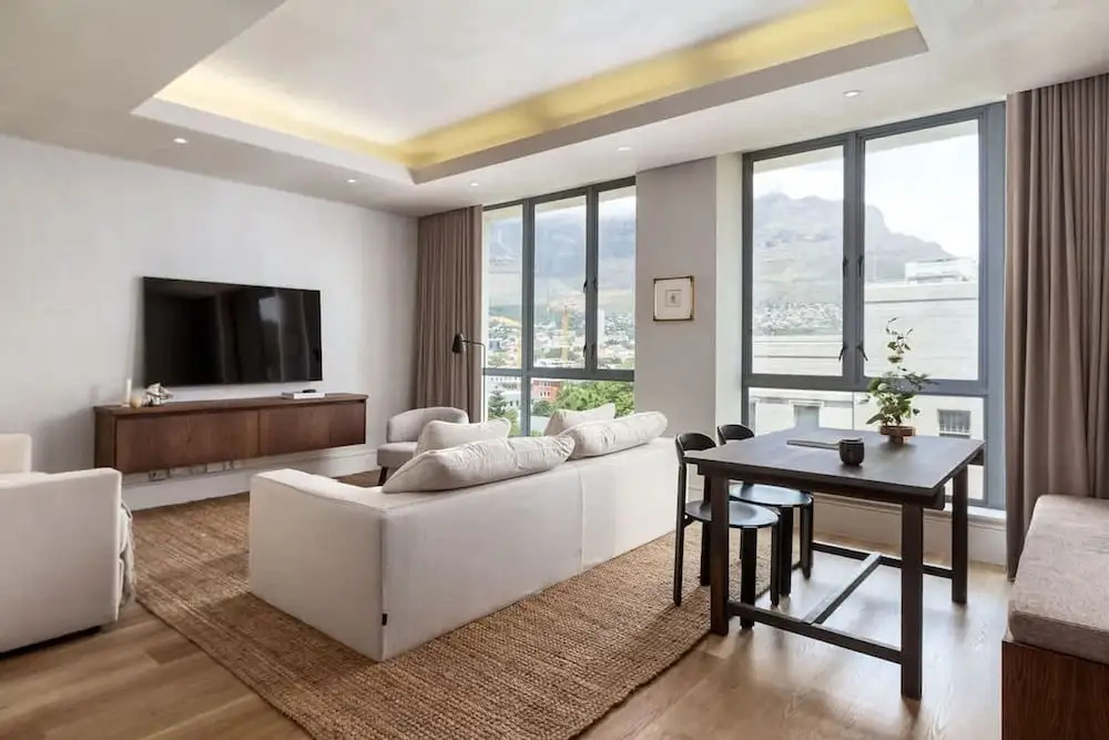 Art Apartment I - Table Mountain View Pool Nomad