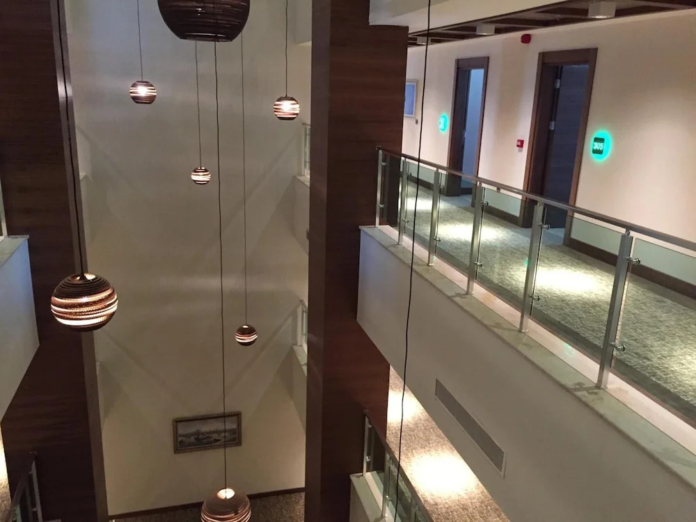 YZE Pırlanta Hotel